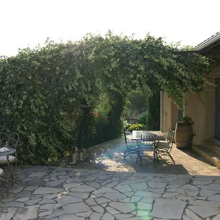 Villa De 180m3 Avec La Superbe Vue Climatisation Chiens Acceptes